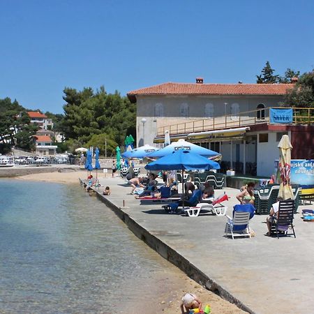 Apartments And Rooms With Parking Space Palit, Rab - 5061 Zewnętrze zdjęcie