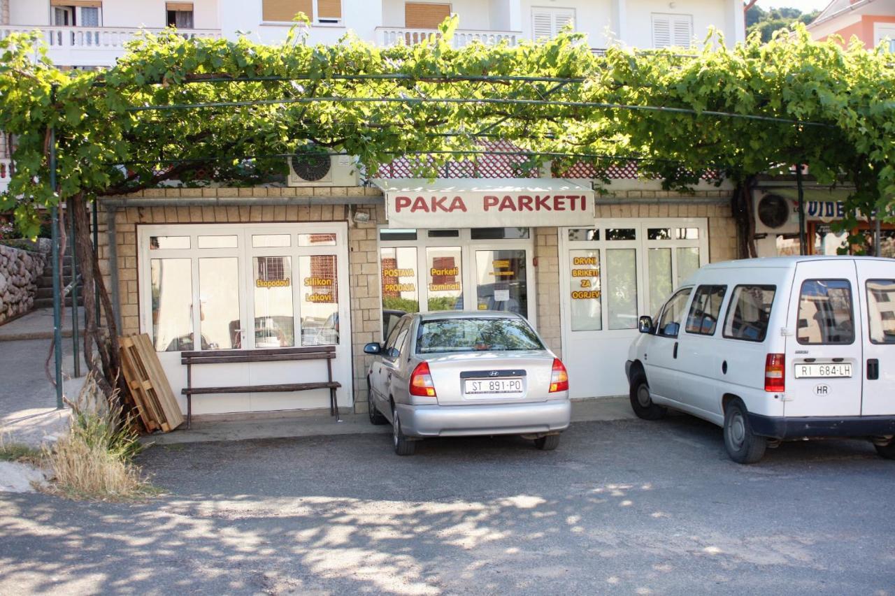 Apartments And Rooms With Parking Space Palit, Rab - 5061 Zewnętrze zdjęcie