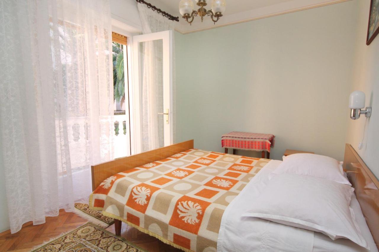 Apartments And Rooms With Parking Space Palit, Rab - 5061 Zewnętrze zdjęcie