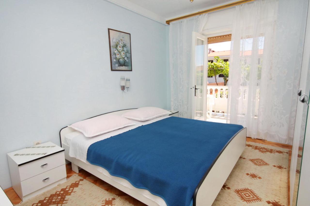 Apartments And Rooms With Parking Space Palit, Rab - 5061 Zewnętrze zdjęcie